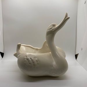 Large Hull Ceramic white Swan Dish Bowl Planter